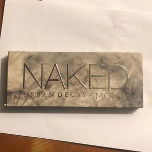 Naked Smokey eyeshadow by urban decay